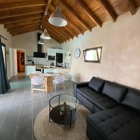 With 3 Bedrooms In El Roque El With Private Pool Terrace And Wifi *