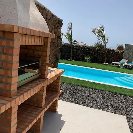 Villa With 3 Bedrooms In El Roque El With Private Pool Terrace And Wifi *