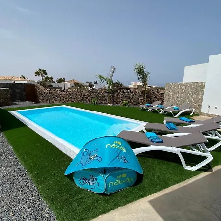 With 3 Bedrooms In El Roque El With Private Pool Terrace And Wifi Cotillo