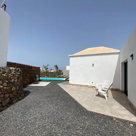 With 3 Bedrooms In El Roque El With Private Pool Terrace And Wifi Villa *